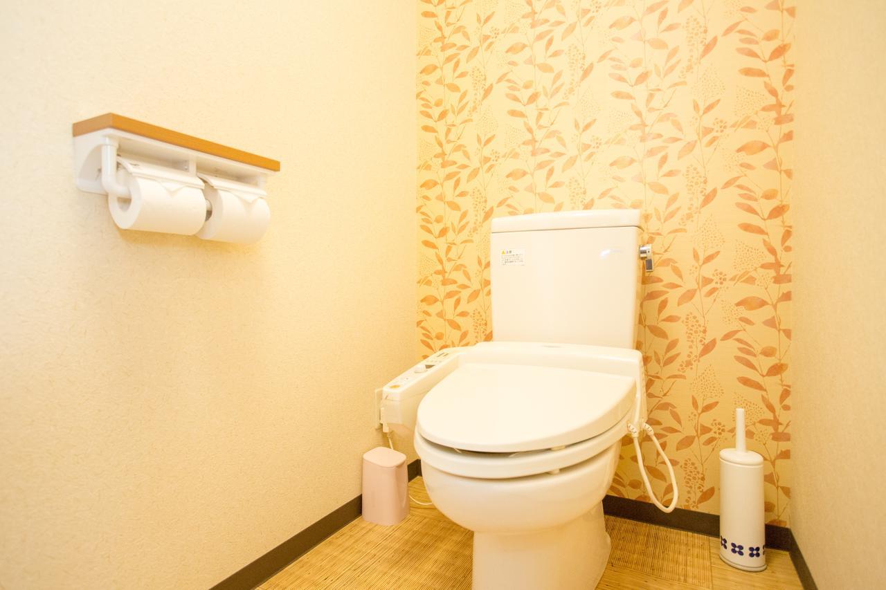 Apapane Nijo Guest House Kyoto Exterior photo